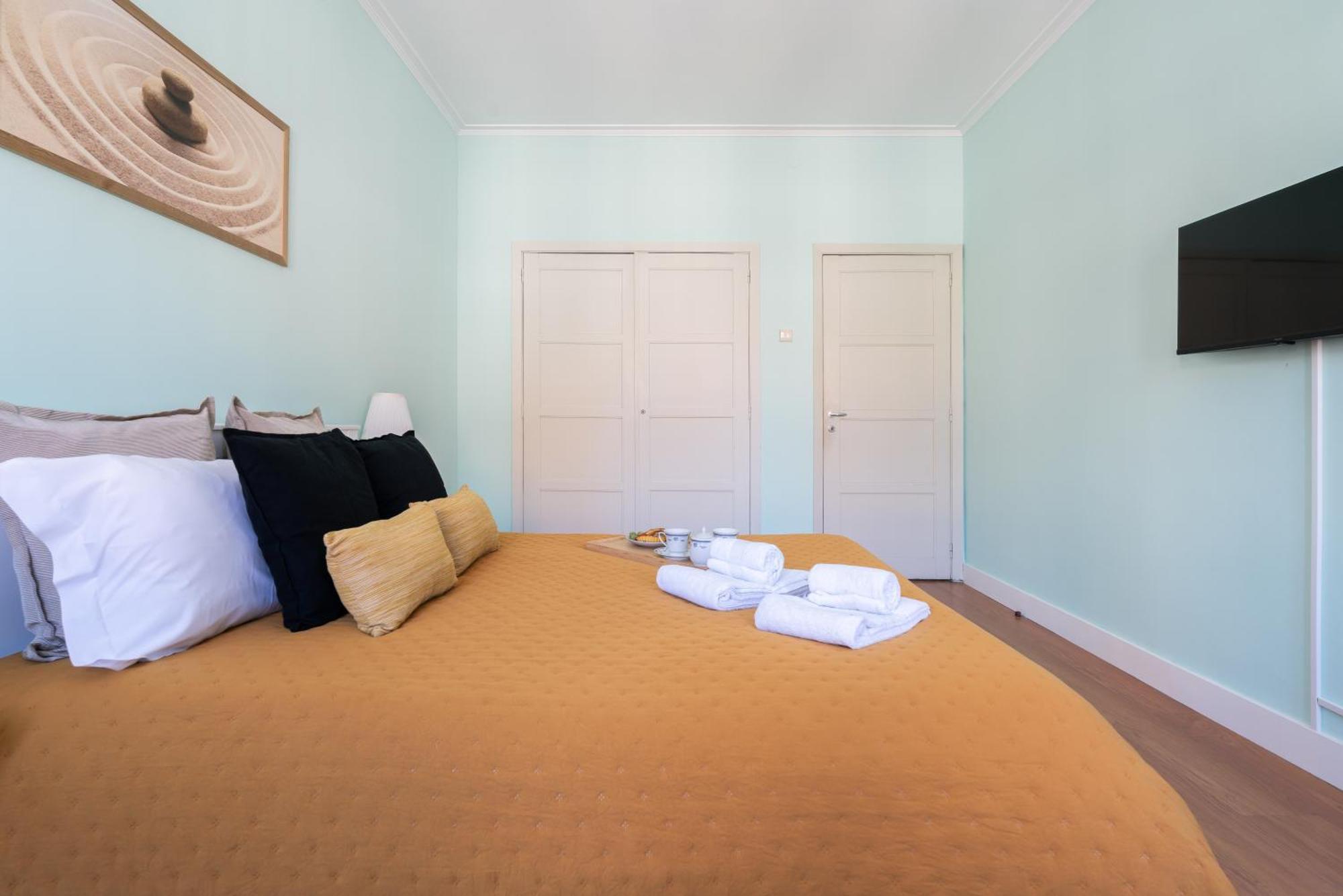 Apartamento Host Wise - Colorful Bright Flat With Balcony OOporto Habitación foto